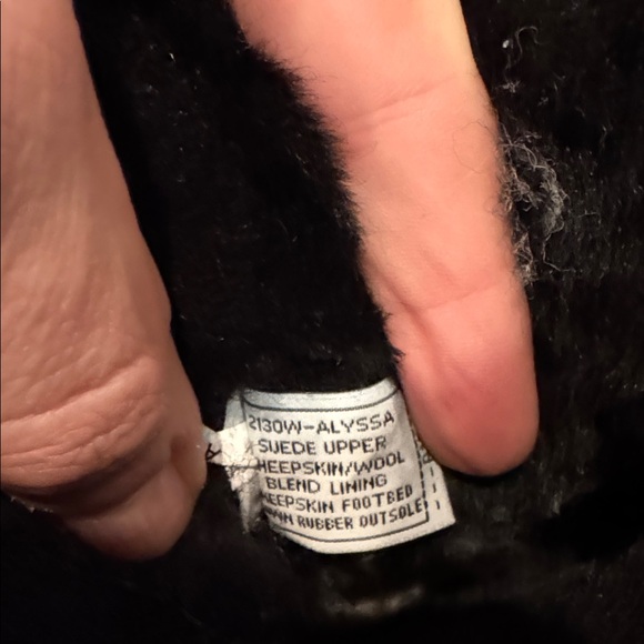 BearPaw Alyssa Women's Black Boots - Picture 5 of 7